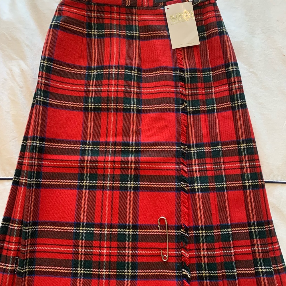 NwT Blarney woolen mills red kilt
